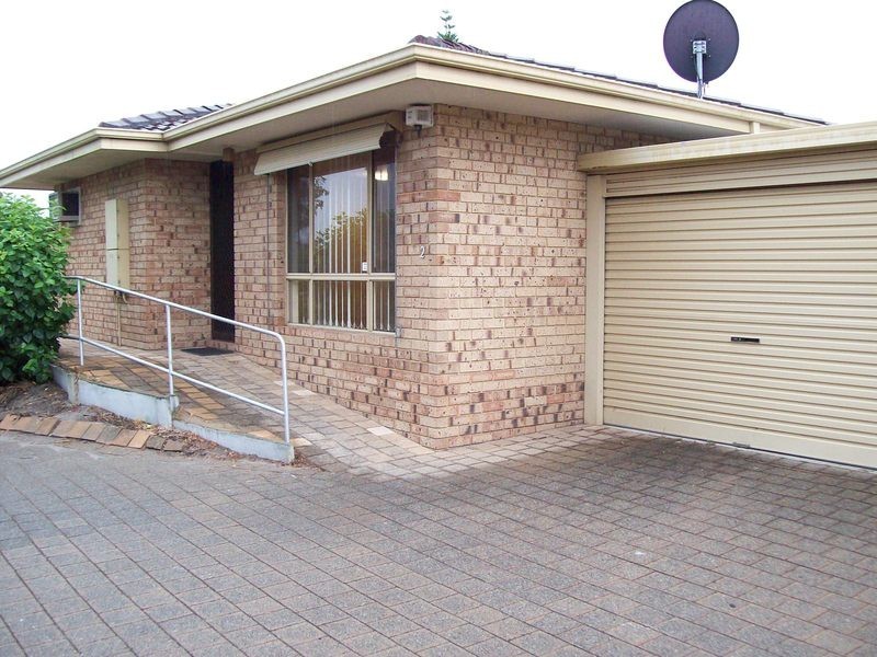 2/83 Barbican Street East, Shelley WA 6148