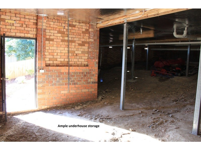 11 Tennent Court, Howrah TAS 7018