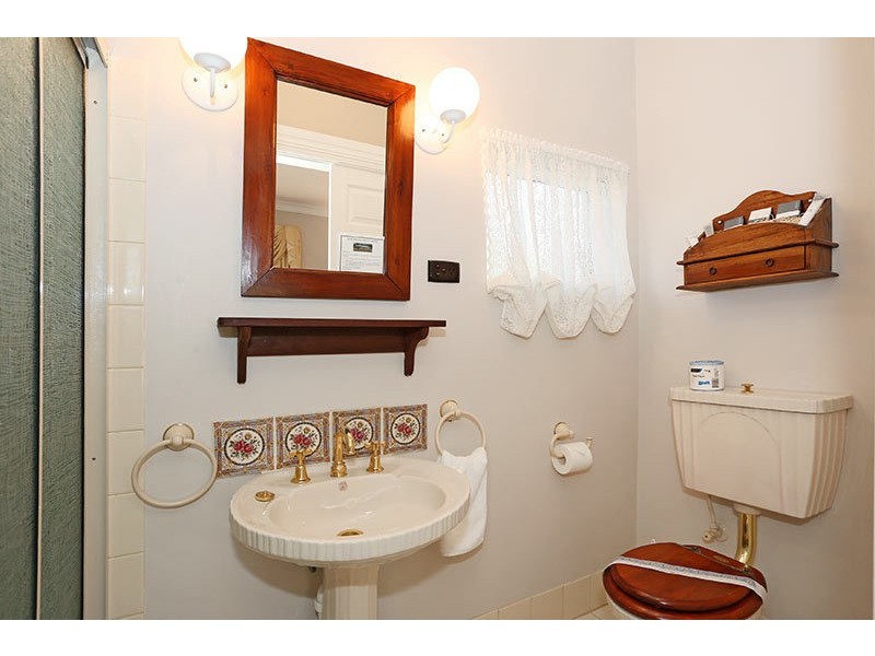 21066 South Western Highway, Mullalyup WA 6252