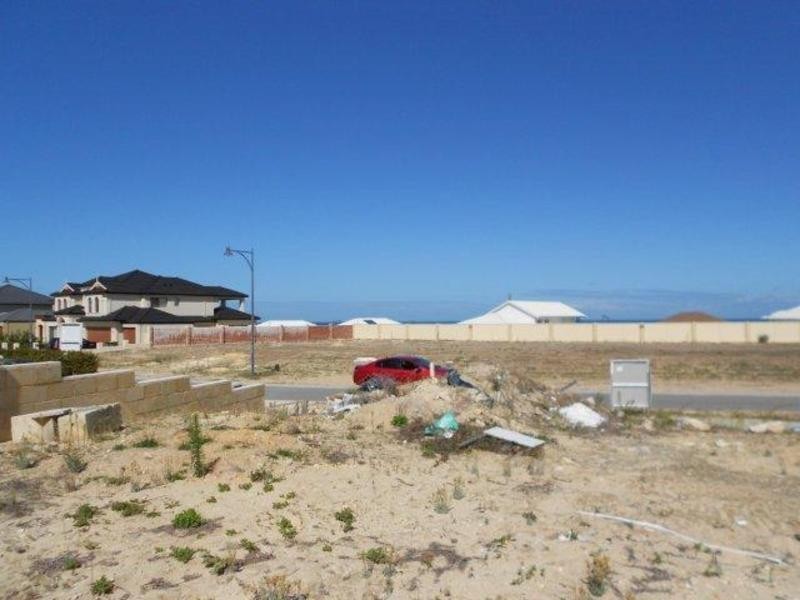 16 Seafarer Way, Jindalee WA 6036