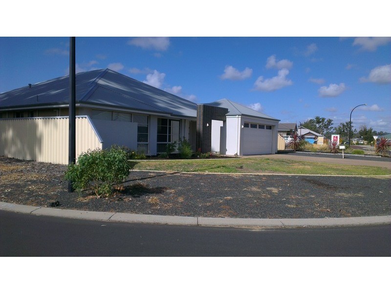 20 Graphite Turn, Dalyellup WA 6230