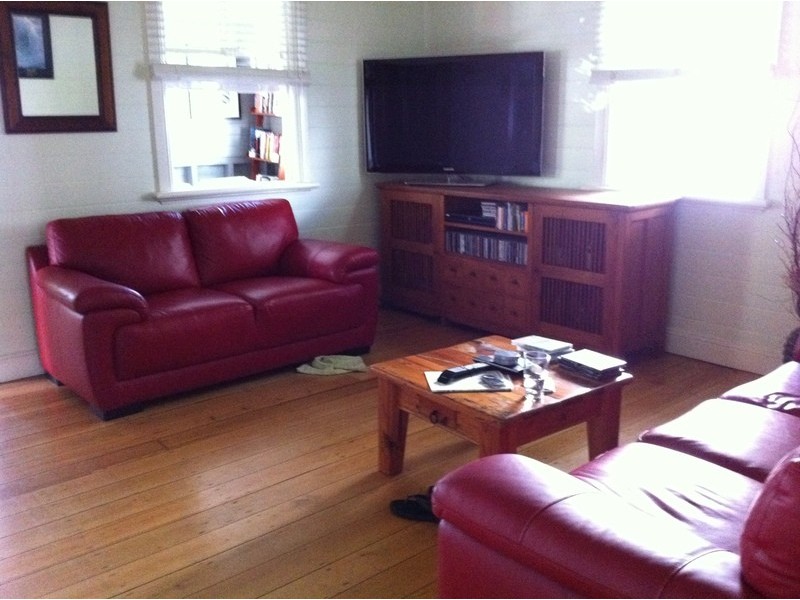 242 Boundary Street, South Townsville QLD 4810