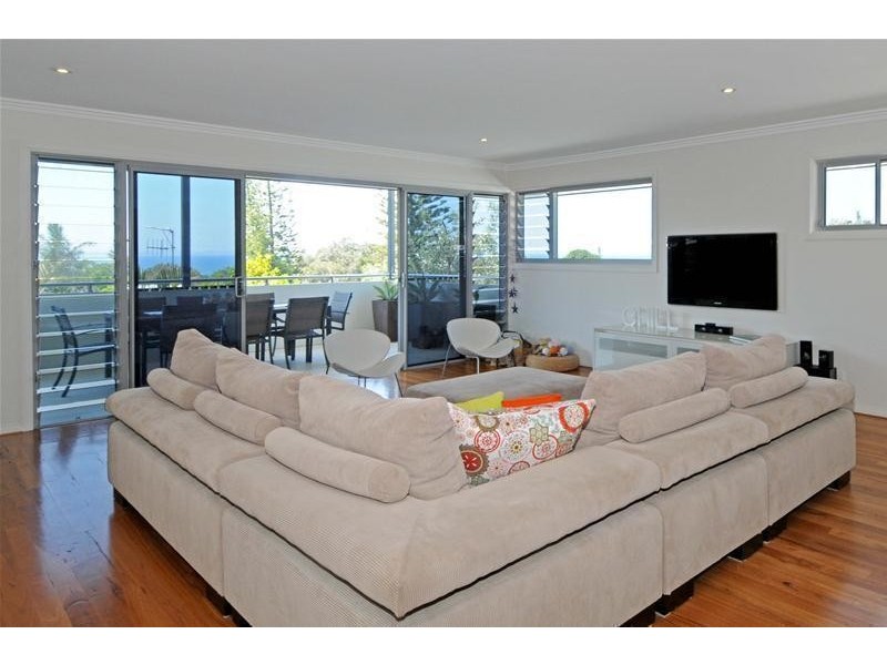 14 Elizabeth Street, Bonny Hills NSW 2445