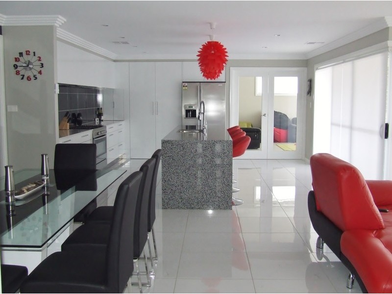 3 Sunburst, Orange NSW 2800