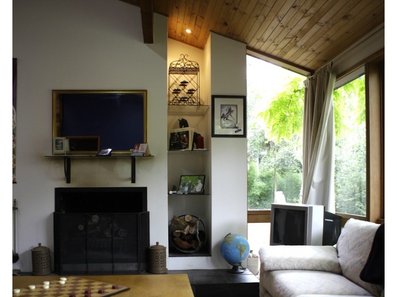 4 Centenary Avenue, Macedon VIC 3440