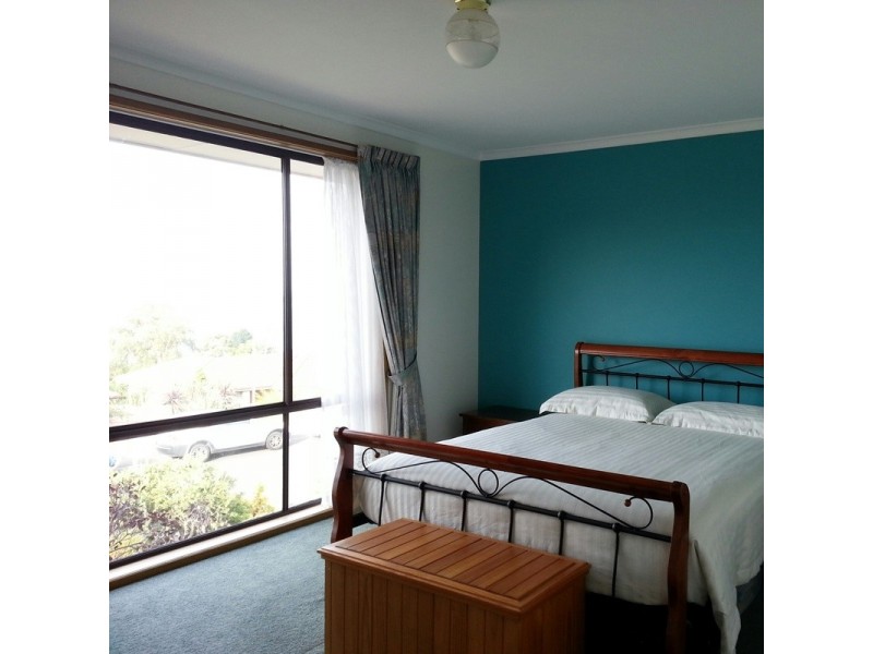 2 The Summit, Blackmans Bay TAS 7052