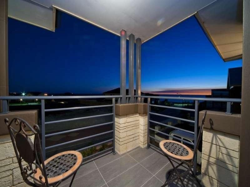 2 Royal James Court, Quinns Rocks WA 6030