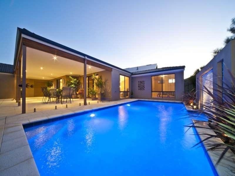 2 Royal James Court, Quinns Rocks WA 6030