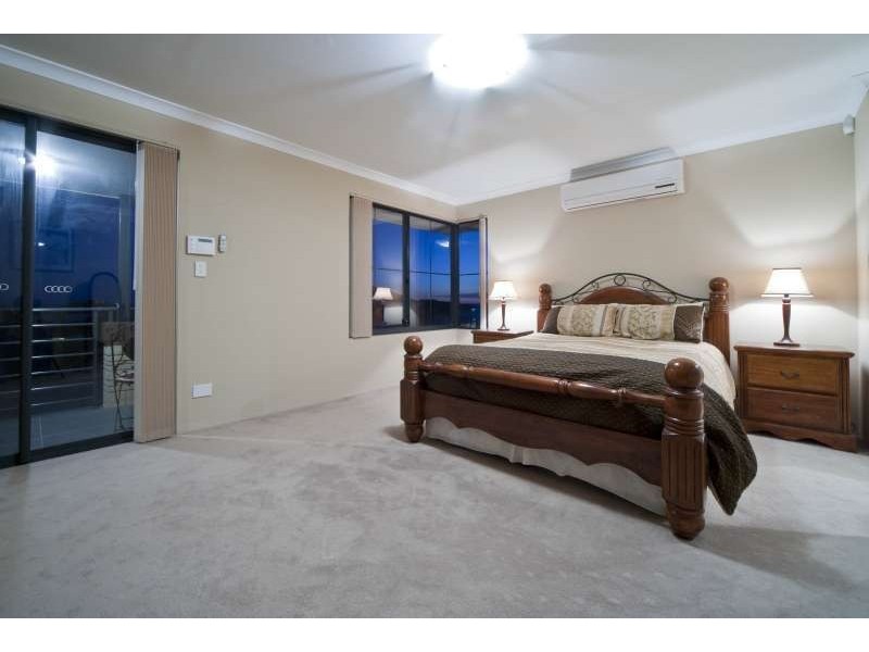 2 Royal James Court, Quinns Rocks WA 6030