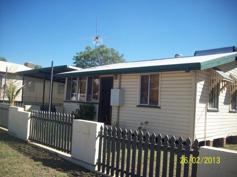 6 EVERGREEN ST, Mount Isa QLD 4825