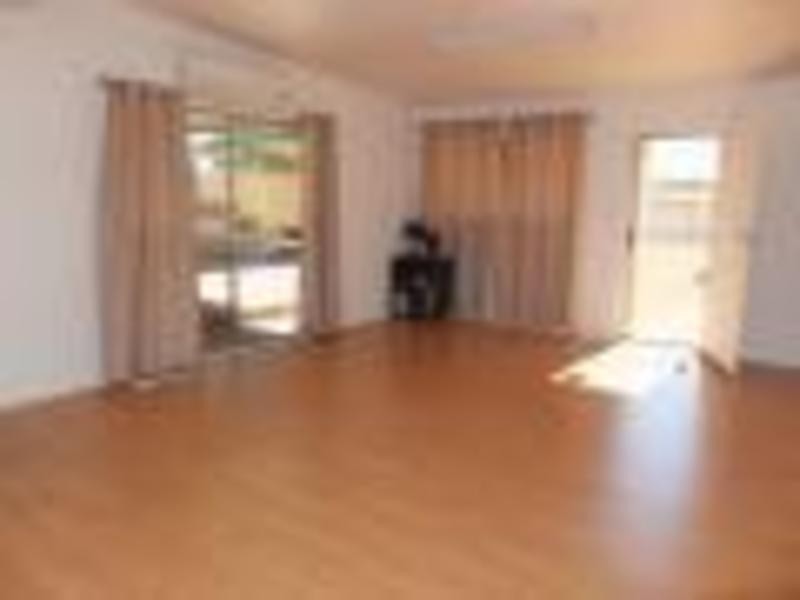 6 EVERGREEN ST, Mount Isa QLD 4825