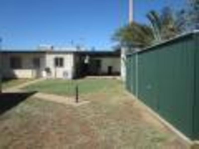 6 EVERGREEN ST, Mount Isa QLD 4825
