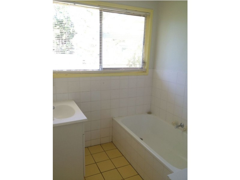 18 Kerrong Court, Shailer Park QLD 4128