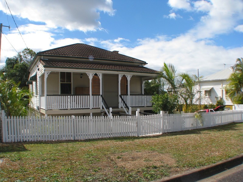 100 jackson st, Hamilton QLD 4007