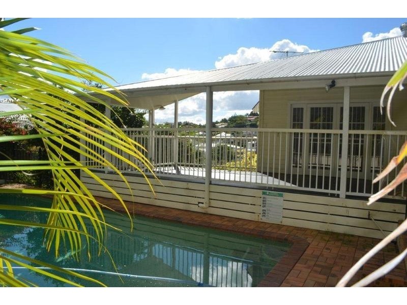 21 Joynt Street, Hamilton QLD 4007