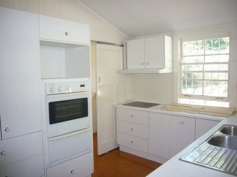 21 Joynt Street, Hamilton QLD 4007