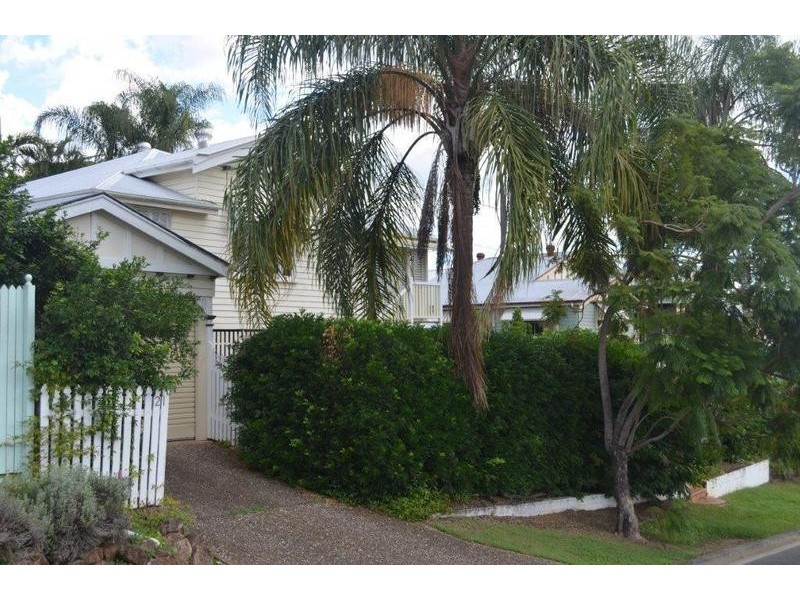 21 Joynt Street, Hamilton QLD 4007