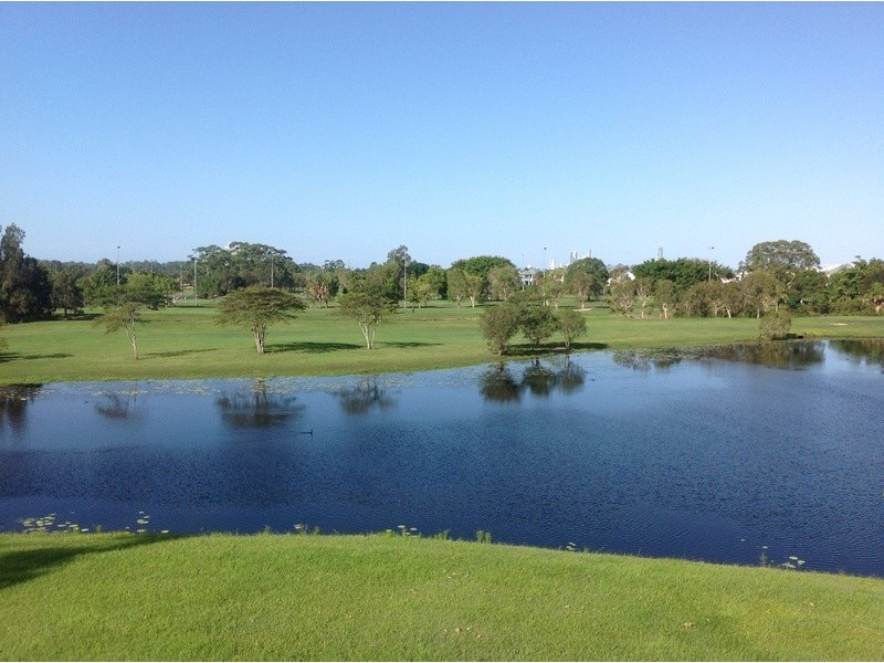 4 Arbour Place, Carrara QLD 4211