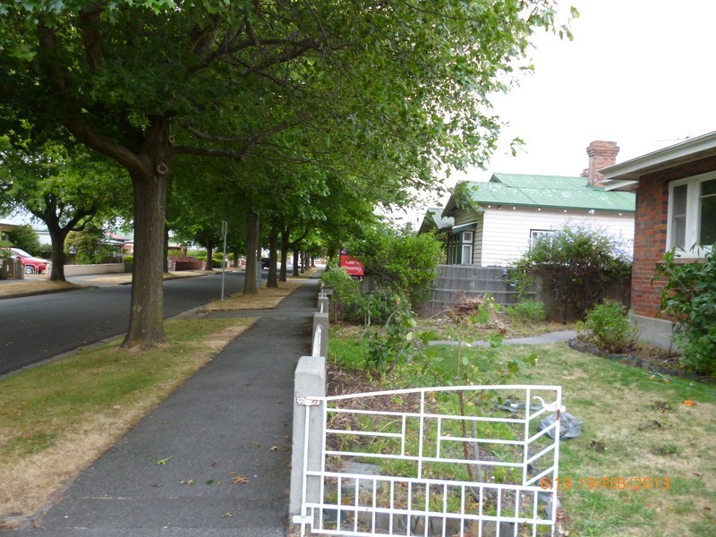 17 Birdwood Street, Mowbray TAS 7248