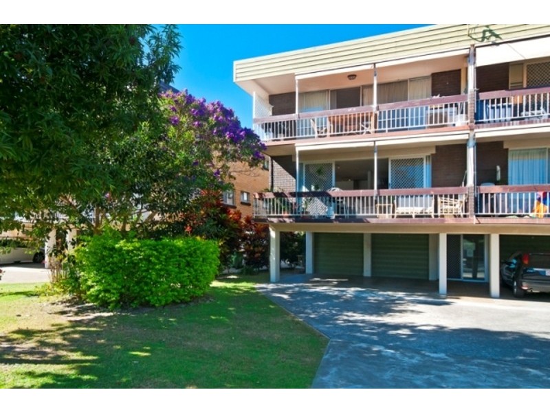 1/45 Sunset Blvd, Surfers Paradise QLD 4217