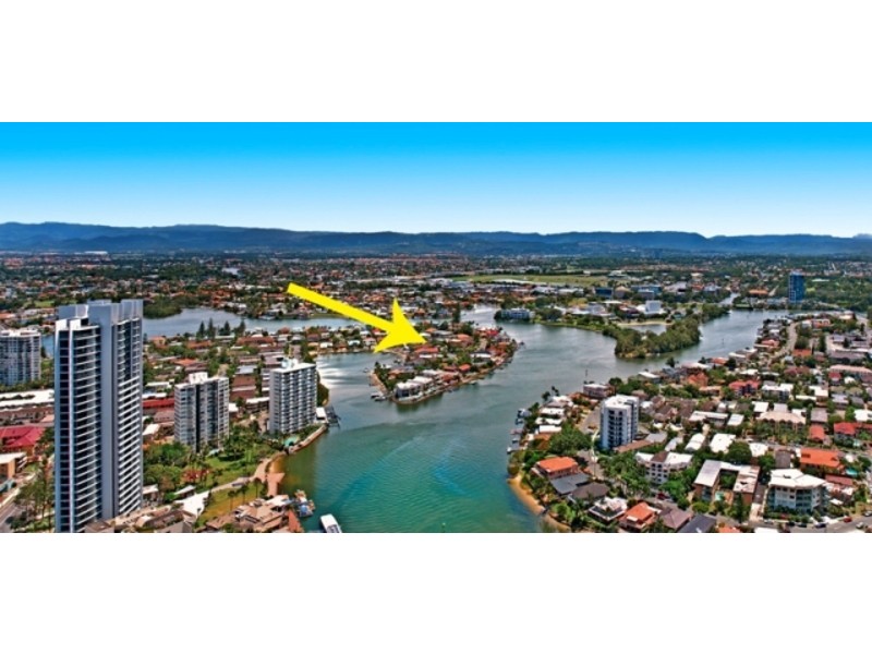 1/45 Sunset Blvd, Surfers Paradise QLD 4217