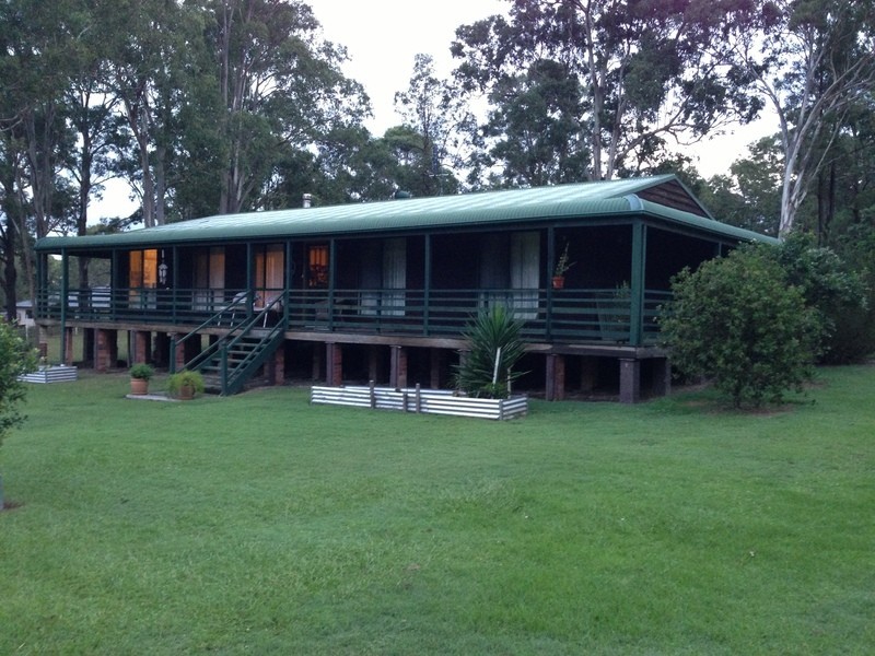161 McMullins Rd, Branxton NSW 2335
