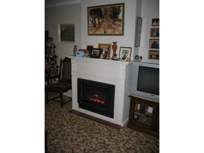 10 Shady Street, Narrandera NSW 2700