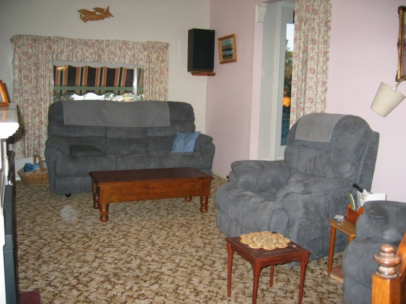 10 Shady Street, Narrandera NSW 2700