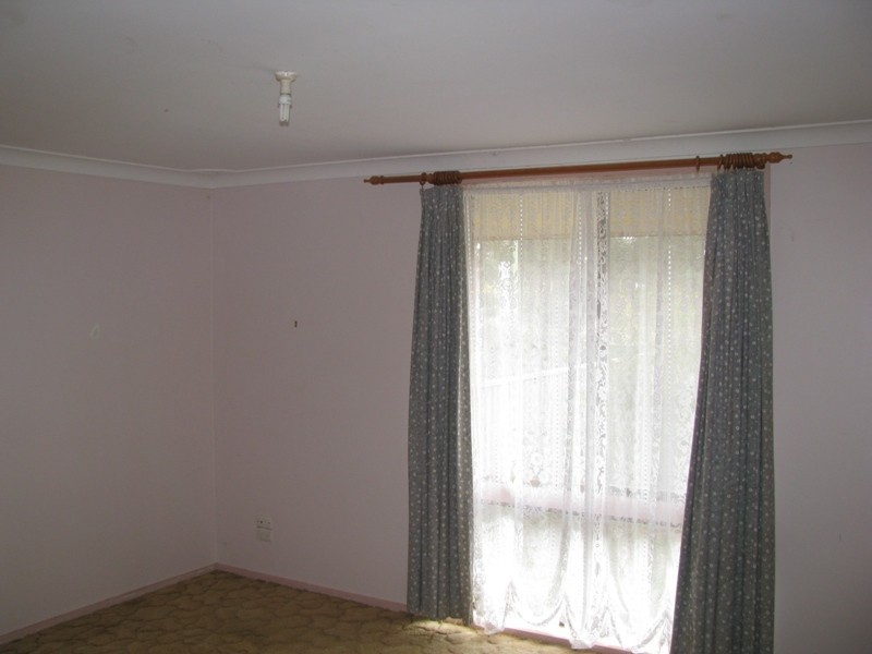 3 Booth Street, Coolamon NSW 2701