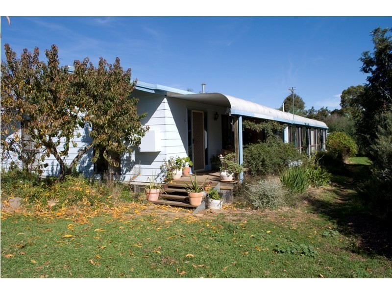 67 Percy Street, Old Junee NSW 2652