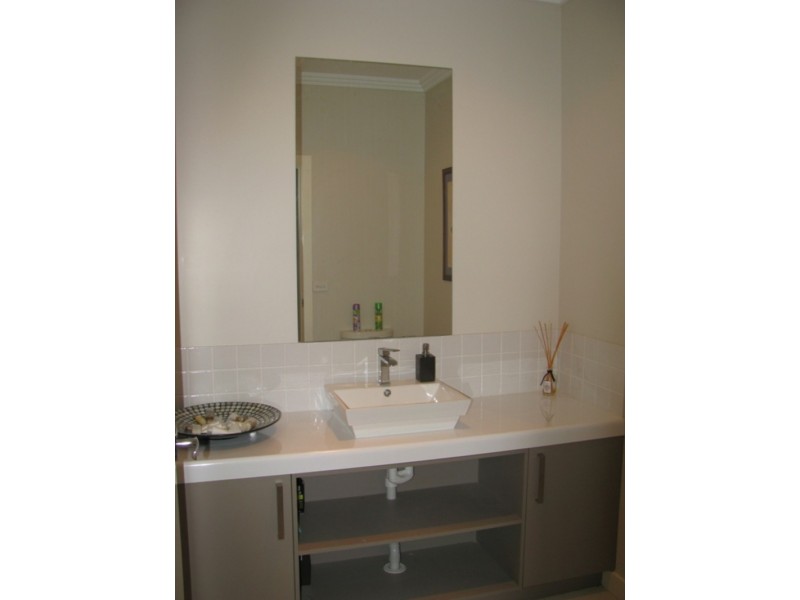 1 Hakea Drive, Coolamon NSW 2701