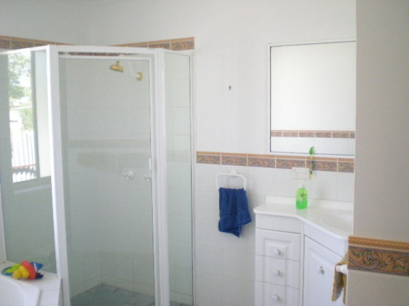 6 Caledonia Street, Parkes NSW 2870