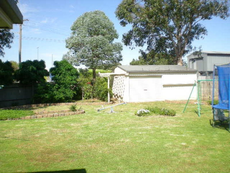 6 Caledonia Street, Parkes NSW 2870