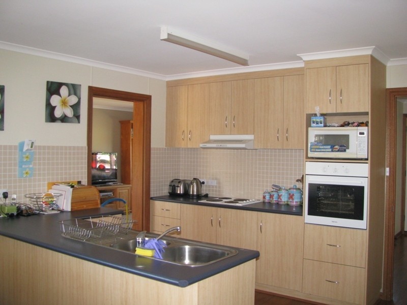 56 Scott Street, The Rock NSW 2655