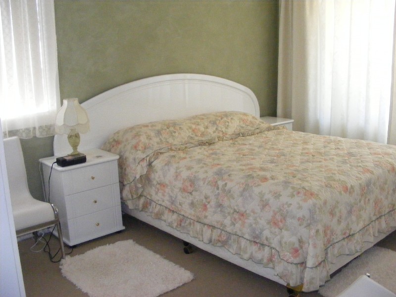 25 Broughton Street, Tumut NSW 2720