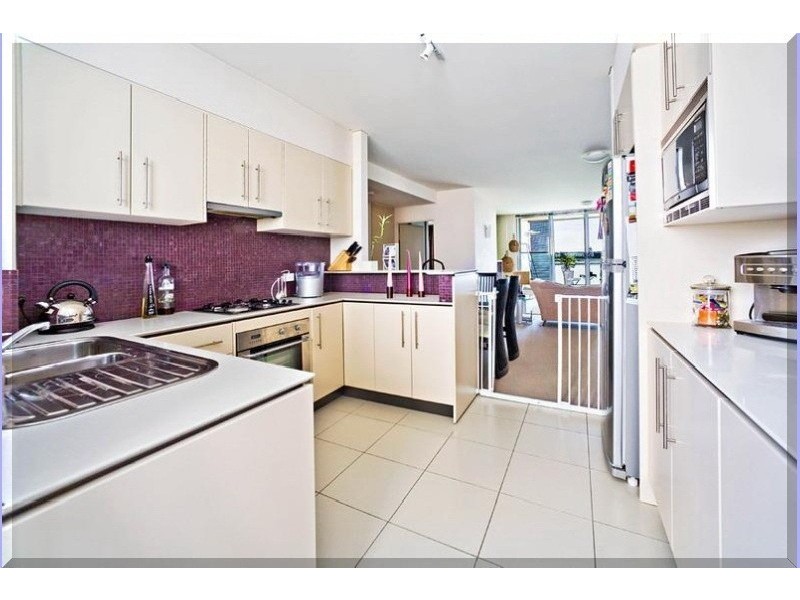 214/5 Stromboli Strait, Wentworth Point NSW 2127