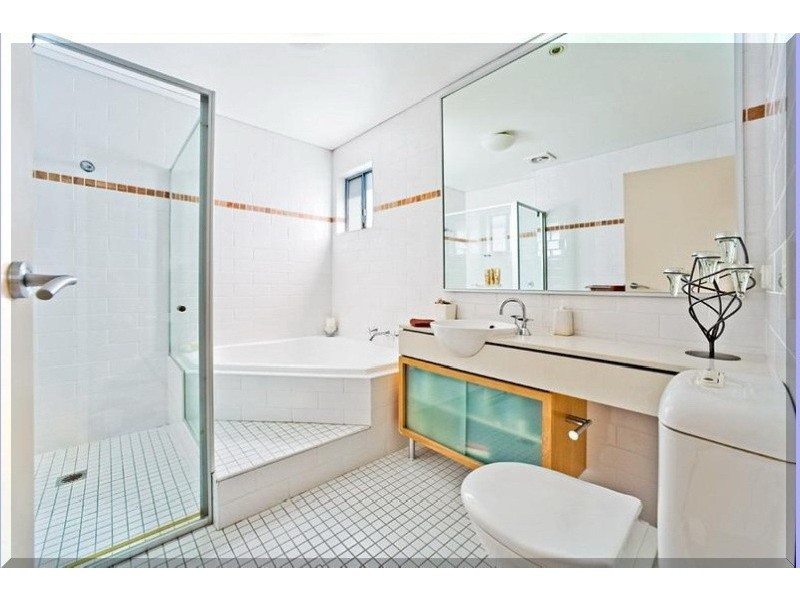 214/5 Stromboli Strait, Wentworth Point NSW 2127