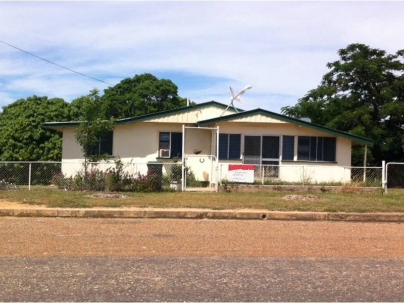 2 Crampton Rd, Georgetown QLD 4871