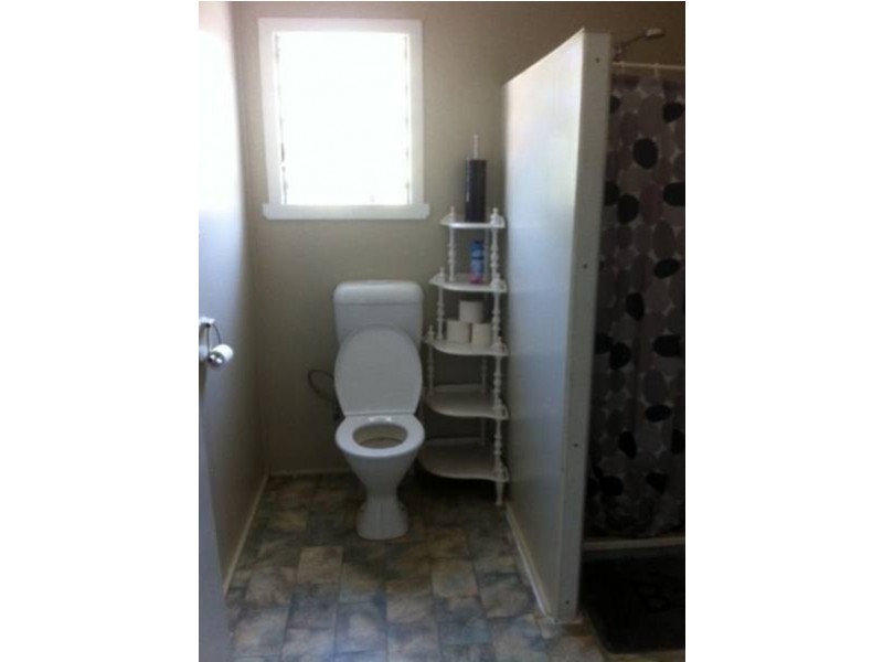 2 Crampton Rd, Georgetown QLD 4871