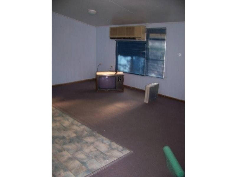 2 Crampton Rd, Georgetown QLD 4871