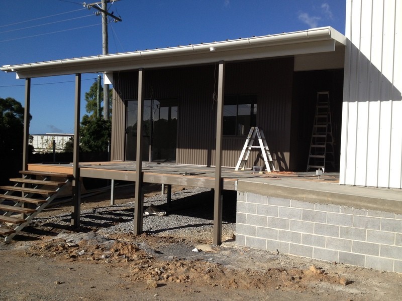 3 Hixon st, South Gladstone QLD 4680