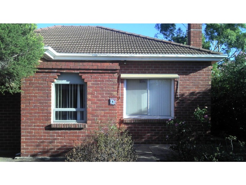 16  Waverley St, Largs Bay SA 5016