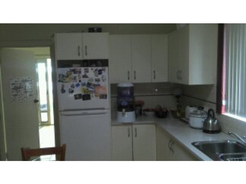 16  Waverley St, Largs Bay SA 5016