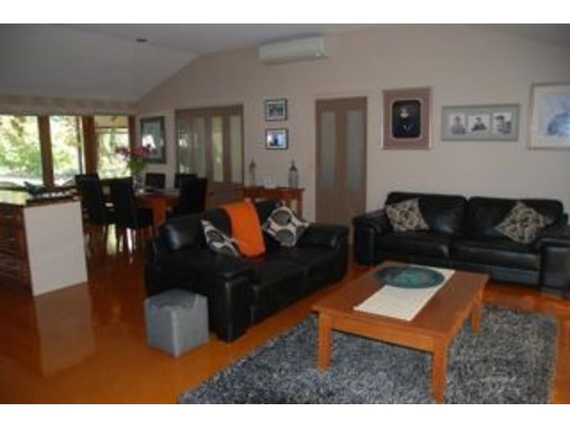 19  Tehan Avenue, Kyabram VIC 3620