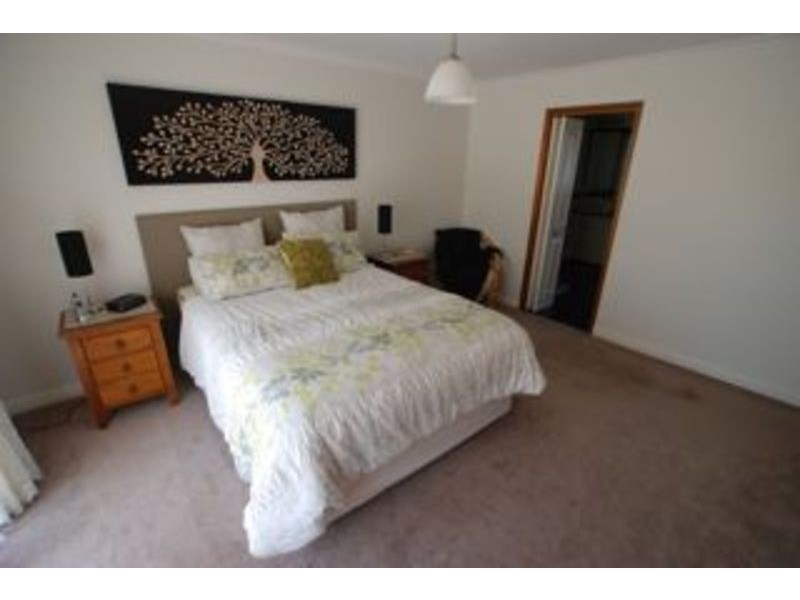 19  Tehan Avenue, Kyabram VIC 3620