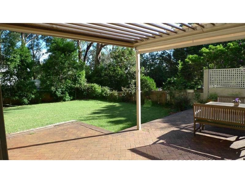 92 Beaconsfield RD, Chatswood West NSW 2067