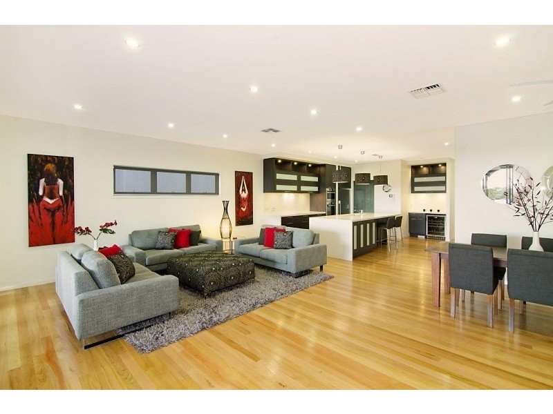 25 Ennor St, Wavell Heights QLD 4012