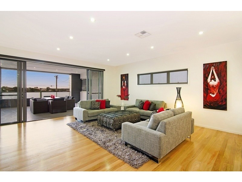 25 Ennor St, Wavell Heights QLD 4012