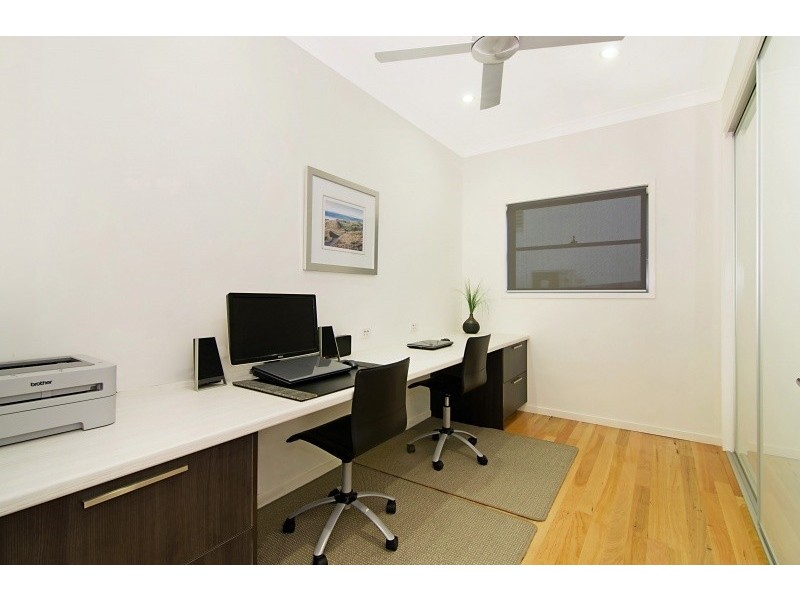 25 Ennor St, Wavell Heights QLD 4012