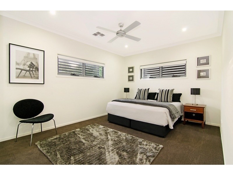 25 Ennor St, Wavell Heights QLD 4012